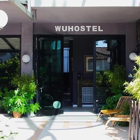 Hotel Wuhostel Cervia