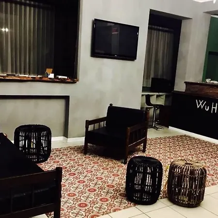 Hotel Wuhostel