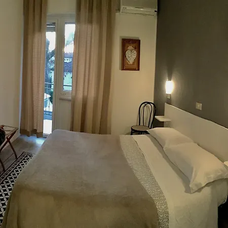 Wuhostel Hotel 3*